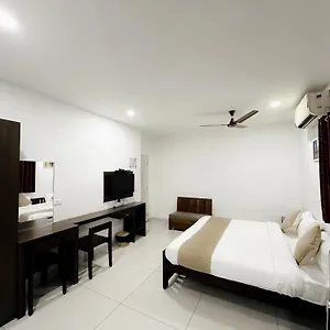 Hotel White House, Kochi