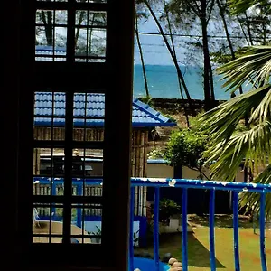 3* Semesteranläggning (resort) Mare Blu
